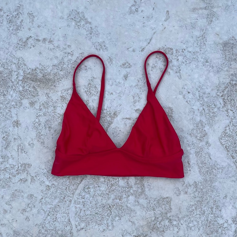 Aerie Longline Bikini Top in Red (S)